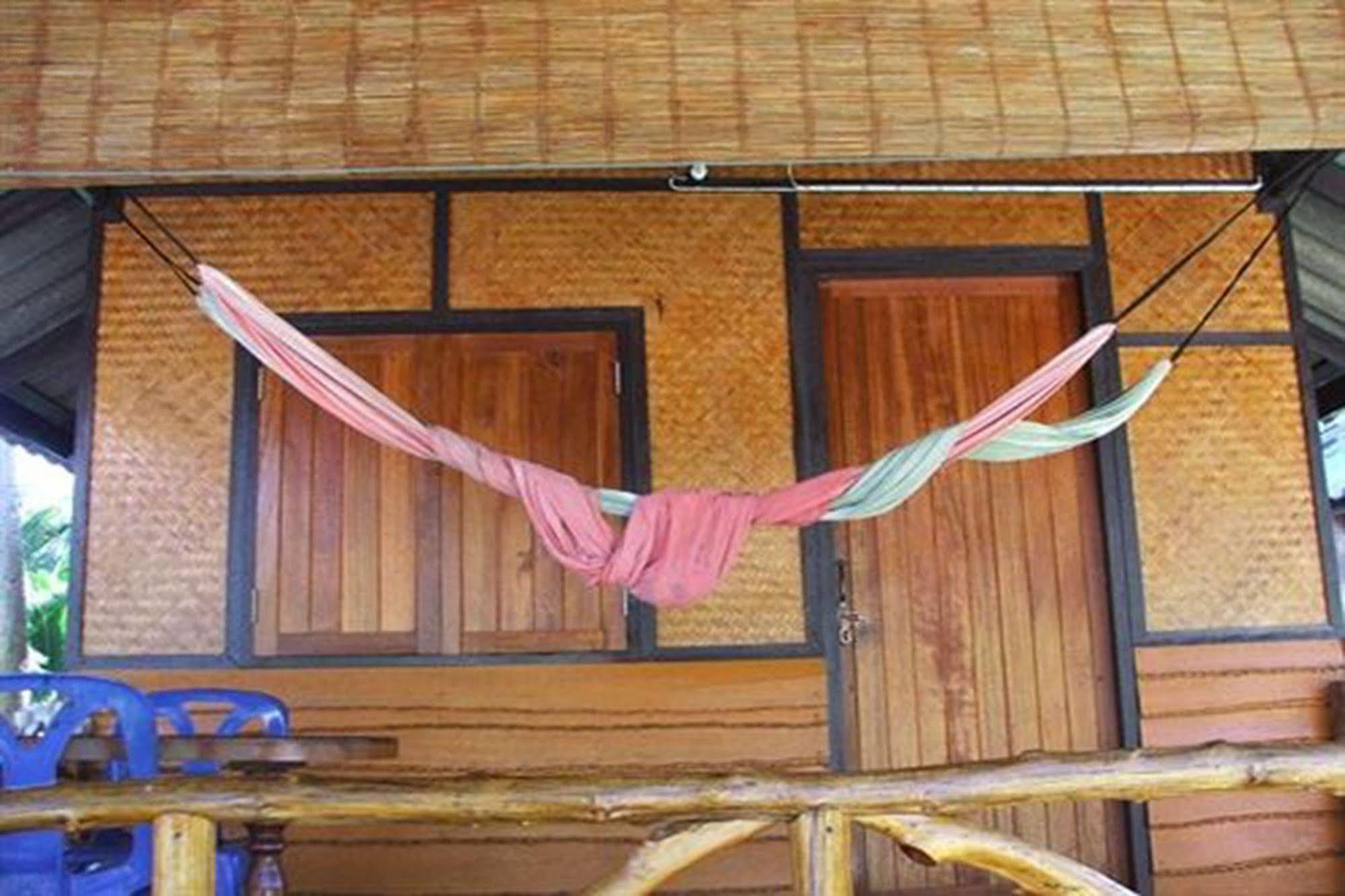 Double Duke Bungalows Koh Phangan Exteriör bild